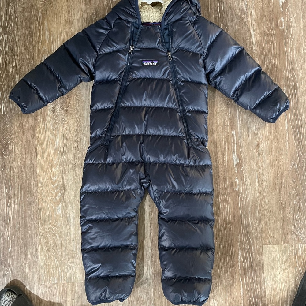 Patagonia Infant Hi-Loft Down Sweater Bunting